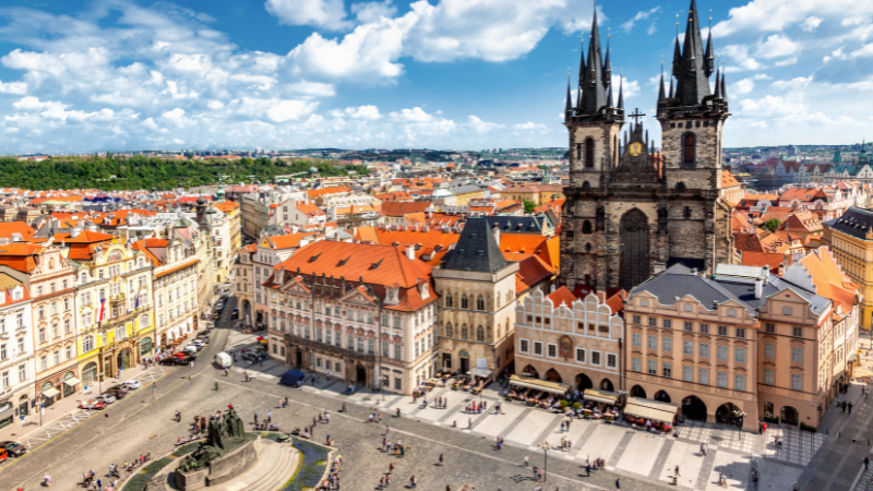 Prag med utsikt över torget i centrala delarna